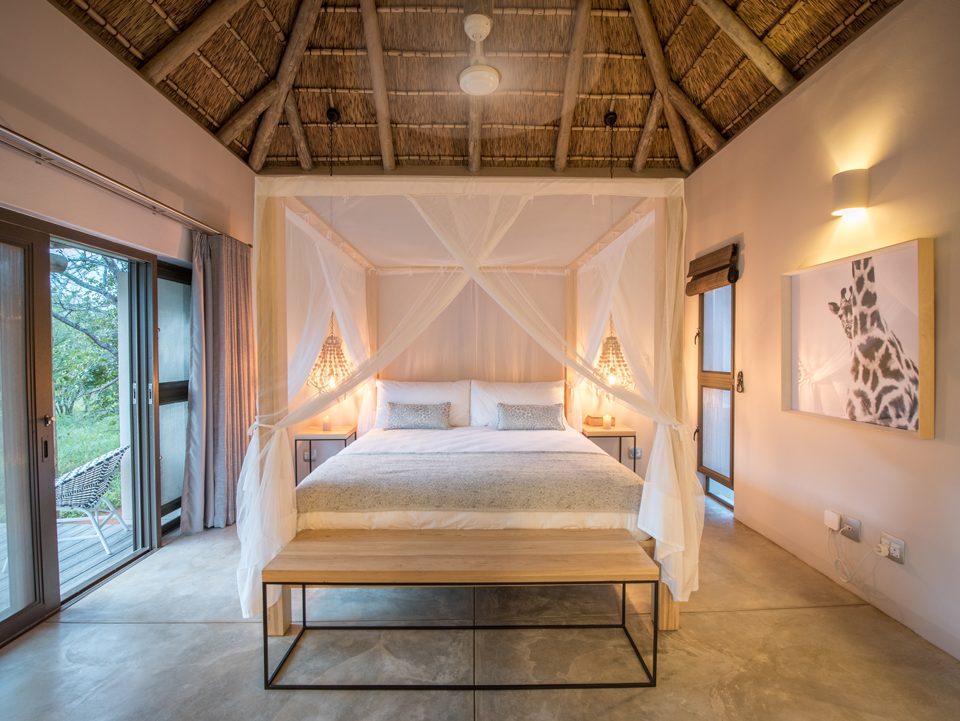 Villa Kudu Giraffe Room